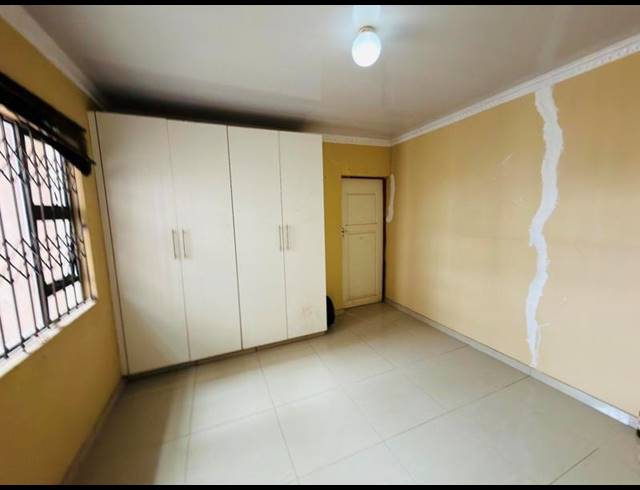 2 BEDROOM HOUSE FOR SALE IN INANDA